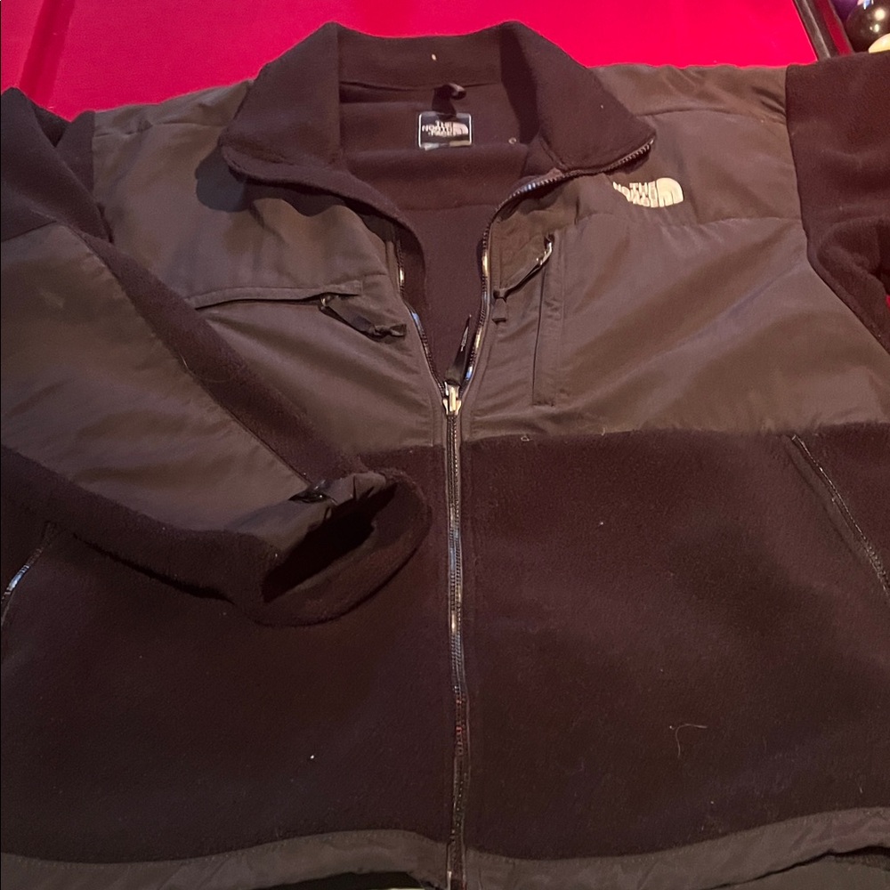 The North Face Men's Black Performance Jacket